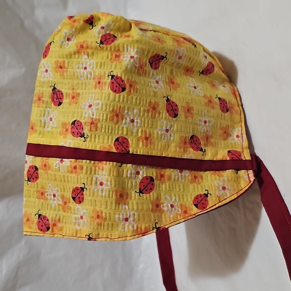 Sun Bonnet Yellow Red Ladybug Print Used